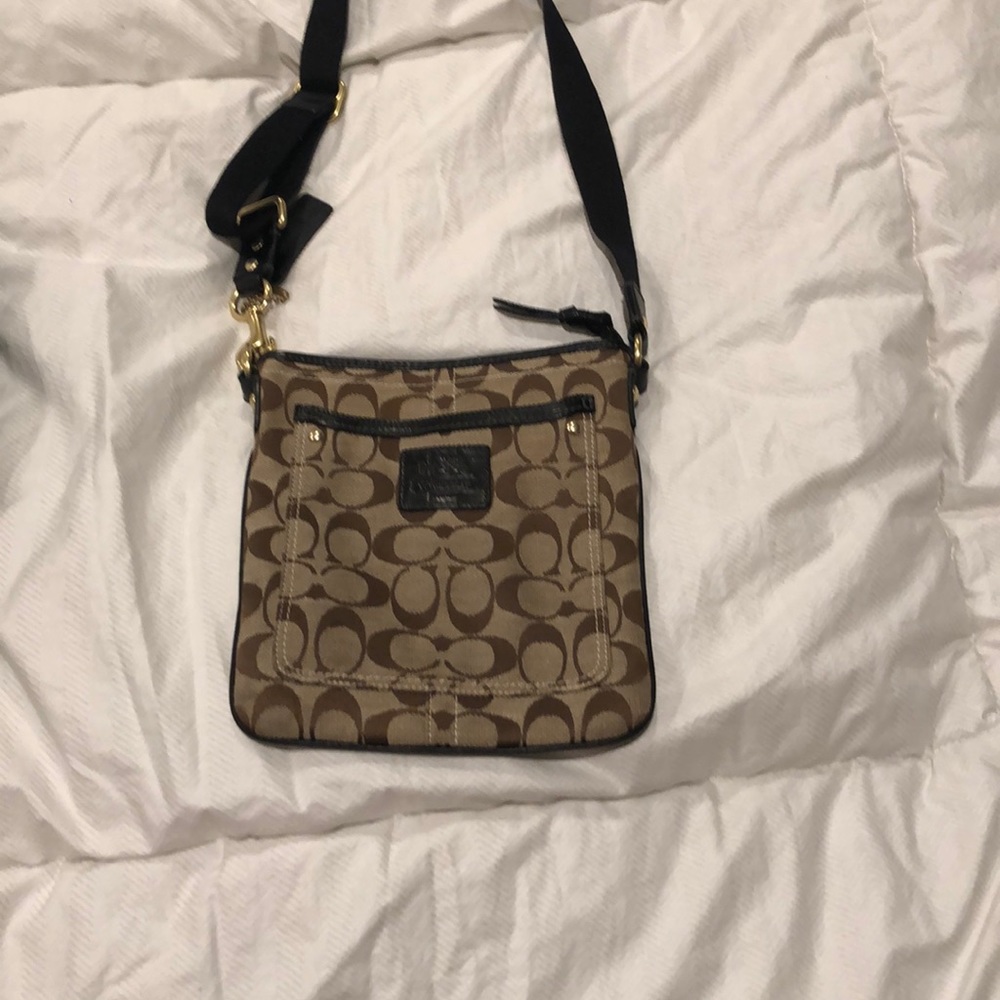 Coach crossbody sling bag